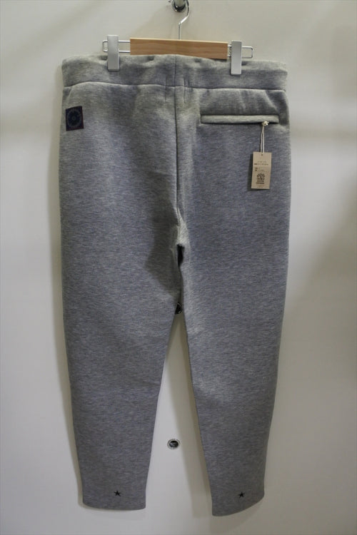 2025 S/S M&M CARDBOARD KNIT PANTS 005