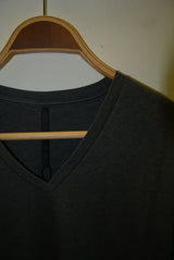 2017 A/W GalaabenD 60/1バイオシルケットスムースv-neck CHARCOAL